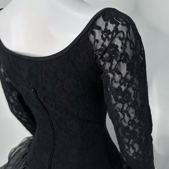 Tadashi Shoji Vintage Drop Waist Scoop Neck Lace Detail Mini Dress Womens Size S - Picture 13 of 15